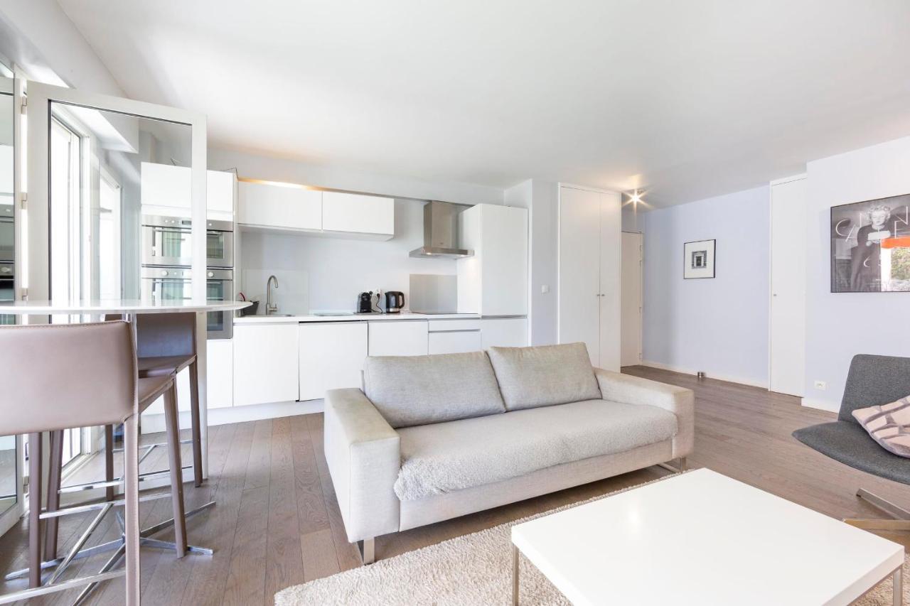Modern Apartment 2 Bedrooms Quiet Terrace In A Palm Beach Area, 30 Meters From Seaside Cannes Buitenkant foto