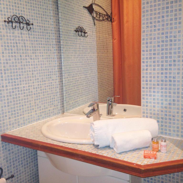 Modern Apartment 2 Bedrooms Quiet Terrace In A Palm Beach Area, 30 Meters From Seaside Cannes Buitenkant foto